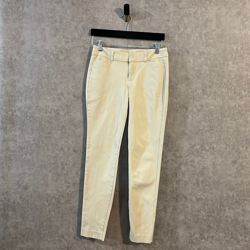 Old Navy Pixie Ankle Khaki Dress Pants Tan